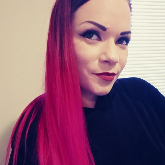 Meet your Posher, Tisa - Picture 7 of 7